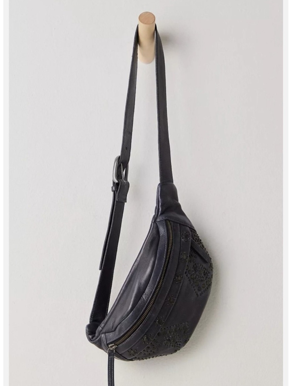 9180. Free people Ana Adorned Sling Bag - Picture 3 of 6